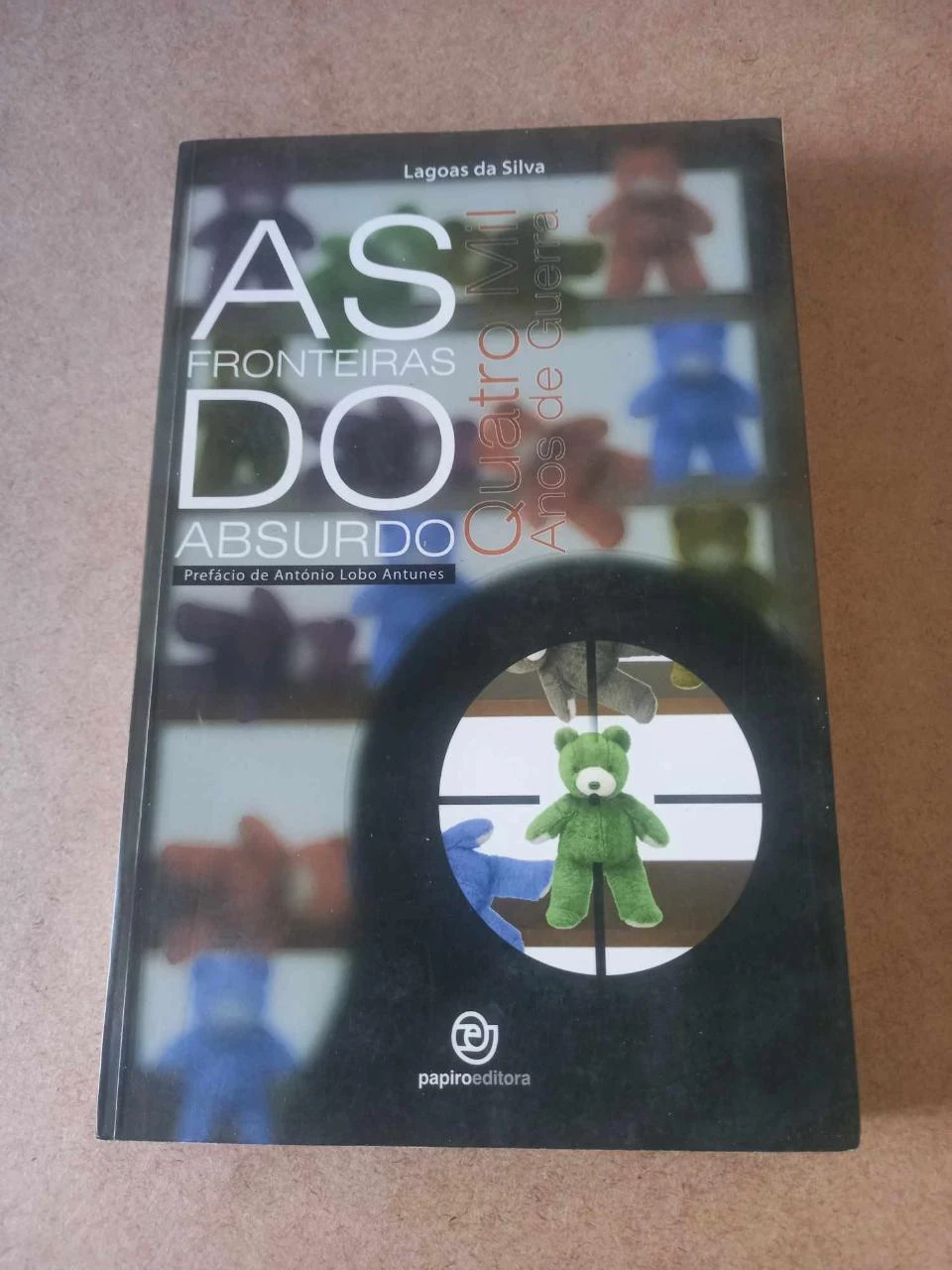 Livro As fronteiras do absurdo